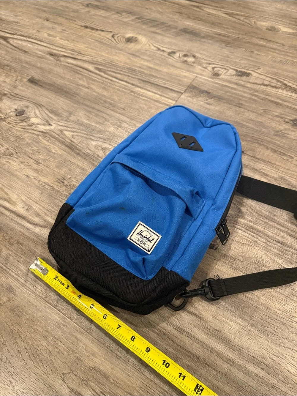 Herschel Heritage Sling Backpack Crossbody Festival Bag Blue Black Unisex